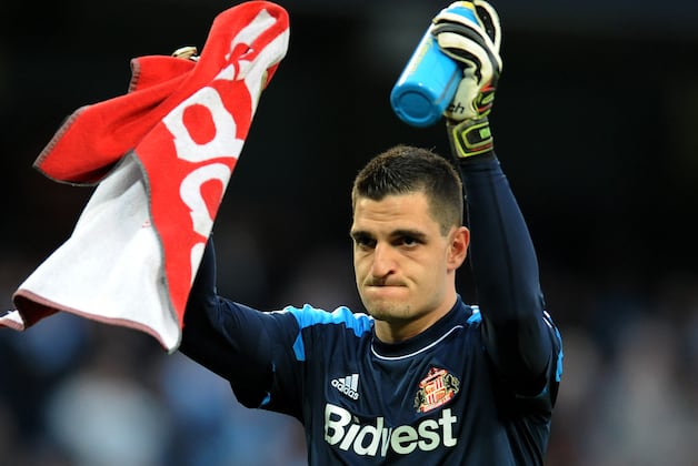 Mannone Has Fresh Sunderland Hope