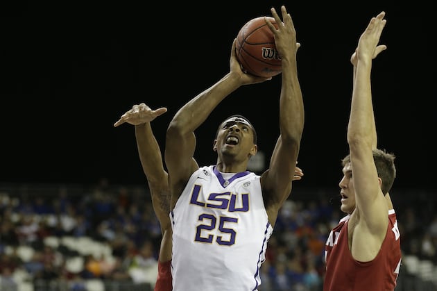 Jordan Mickey to Return for Sophomore Season