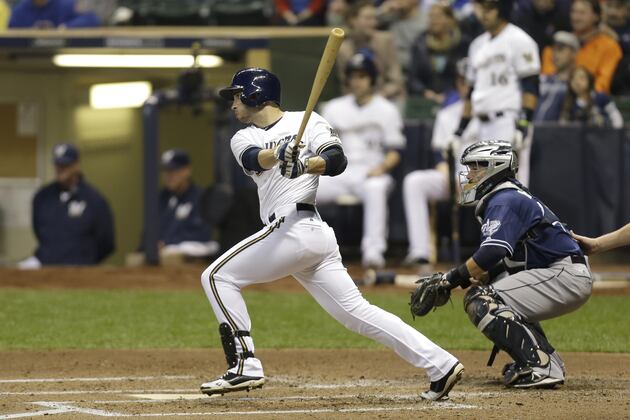 Brewers Bats Wake Up to Beat Padres 5-2
