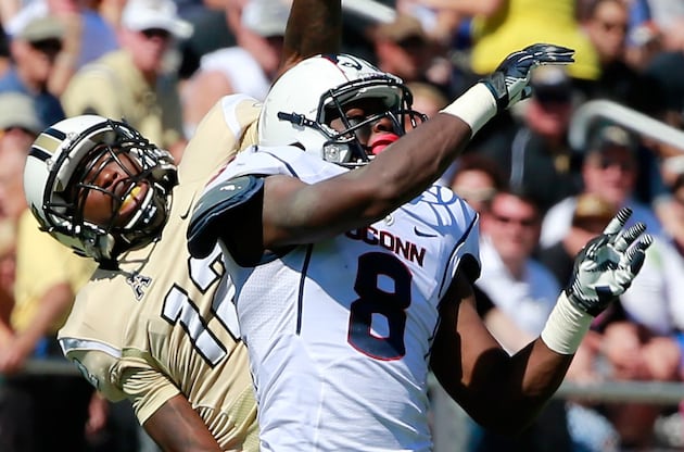 Report: UConn WR Shakim Phillips to Transfer Back to Boston College?
