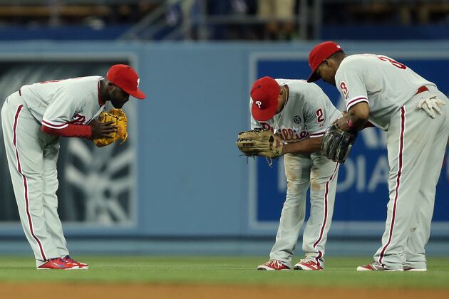 Dodgers Can't Hide Flaws in Loss to Phillies
