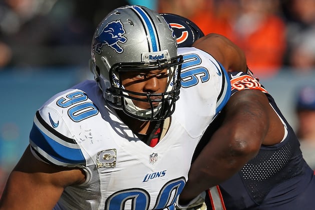 Former Bears GM Critical of Suh's Absence