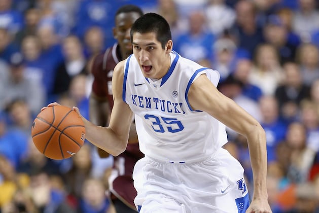 Derek Willis Looking to Transfer from Kentucky Wildcats?