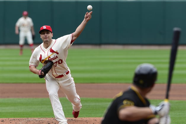 Lyons Inconsistent, Cards Offense Consistently Bad in 6-1 Loss