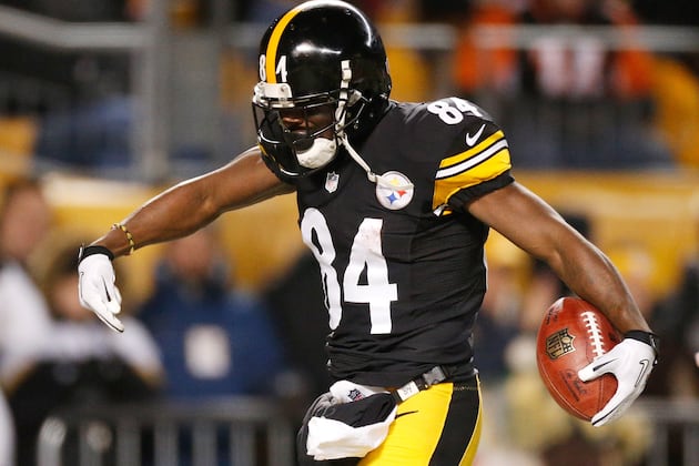 Steelers WR Brown Blasts Ex-Teammate Clark