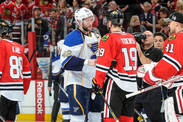 David Backes and Brent Seabrook Share Classy Postgame Handshake