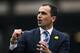 LONDON, ENGLAND - MARCH 30: Manager Roberto Martinez of Everton celebrates victory after the Barclays Premier League match between Fulham and Everton at Craven Cottage on March 30, 2014 in London, England. (Photo by Scott Heavey/Getty Images)