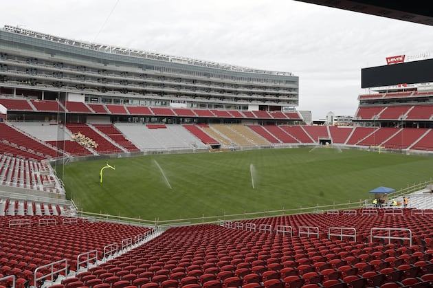 That's Fast: Couple Becomes First to Propose at 49ers' New Stadium