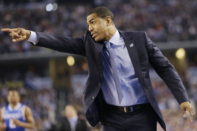 Sources: Kevin Ollie Starts Contract Talks with UConn but Hasn't Ruled out NBA