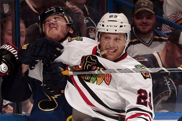 Illness Keeps Versteeg out of Lineup in Game 1