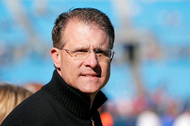 Auburn's Gus Malzahn Leads Field at Talladega as Honorary Pace Car Driver