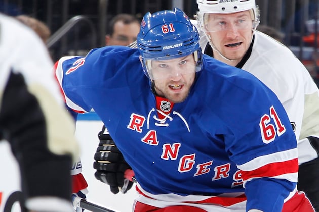 Video: Slumping Rick Nash Booed by Rangers Fans