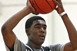 Former Missouri Signee Wright Officially Able to Speak with Other Schools