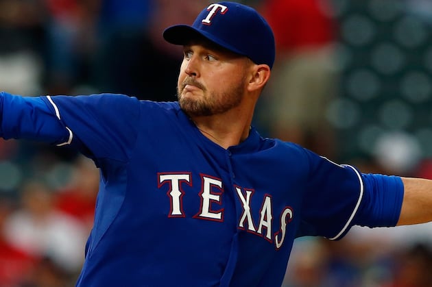 Rangers Rebound for 5-0 Win over Rockies