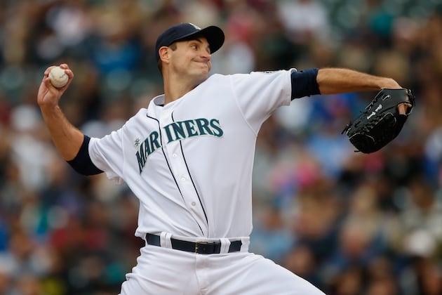 Young Strong in Mariners' 3-1 Win over Royals