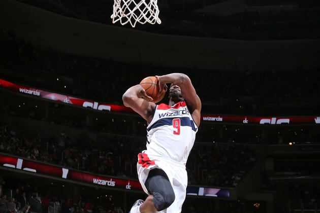 Video: Webster Jams Half-Court Alley-Oop