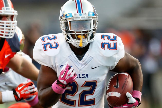 Rams Sign 15 Rookie Free Agents