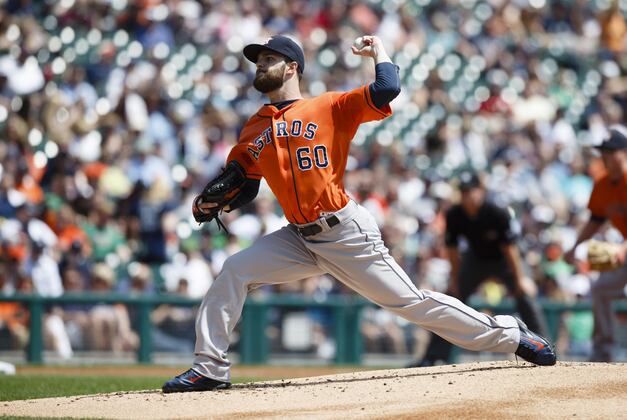 Astros' Keuchel Tosses Shutout vs. Rangers