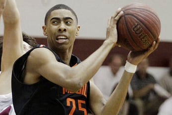 Tigers Snag Commitment from 6-7 Guard T.J. Lang of McGill-Toolen