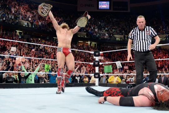 Daniel Bryan Should Keep WWE Title in Light of Deep Roster