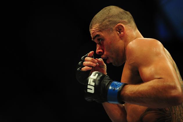 Renan Barao vs. TJ Dillashaw: What Fight Stats Tell Us About Matchup