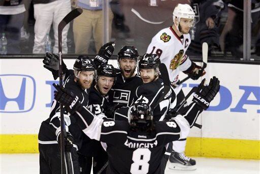 NHL Playoff Schedule 2014: TV Info and Pick for Blackhawks vs. Kings Game 5