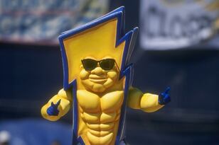 Hi-res-1cdb2792041ab87abf434481d05be1d1_crop_north