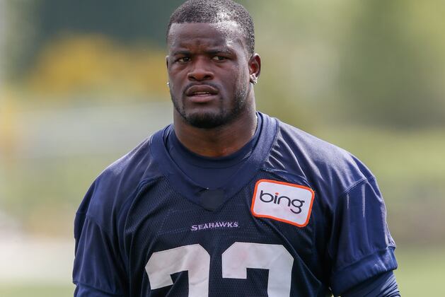 Seahawks running back busts out the best run of OTAs