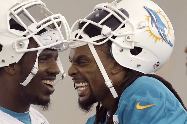 Louis Delmas Going '100 Miles an Hour'