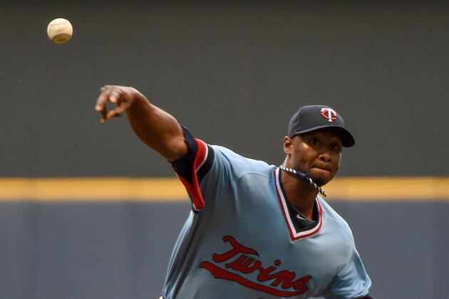 Twins Power Their Way to Victory over Brewers in Milwaukee