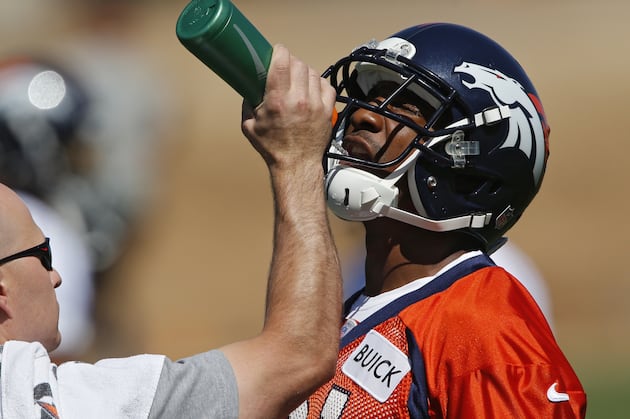 Aqib Talib Chooses Peyton Manning over Tom Brady, but There's More to It