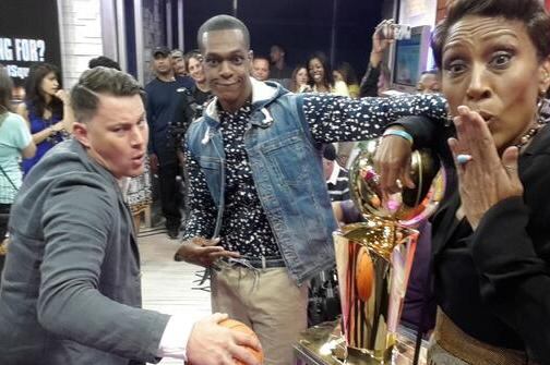 Rajon Rondo Appears on Good Morning America, Picks Spurs