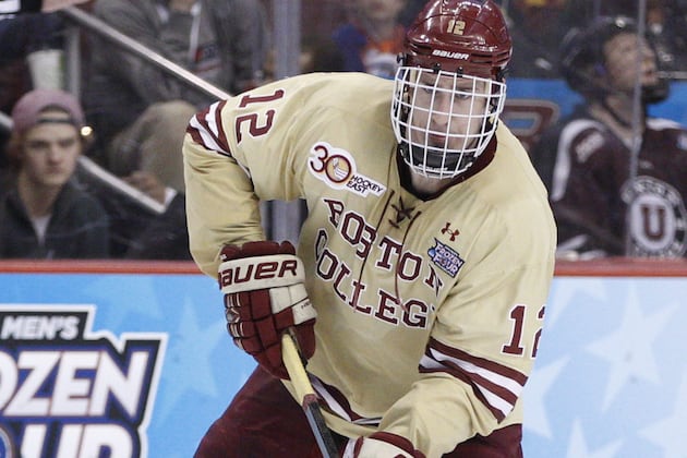Bowman 'Very Hopeful' Kevin Hayes Will Sign with Blackhawks