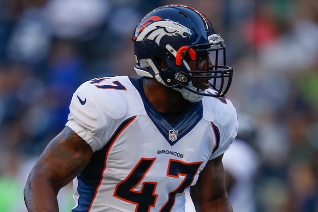 Denver Broncos LB Lerentee McCray Running with Starters