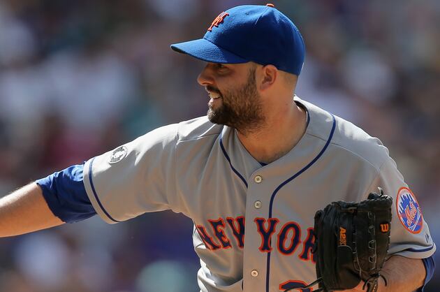 Gee Resumes Throwing, but Not Close
