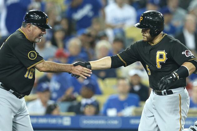 Pirates Beats Brewers 15-5