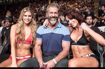 Mel Gibson Hangs with Ring Girls at UFC Fight Night 42