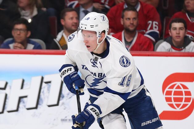 Lightning Re-Sign Calder Finalist Palat