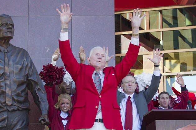 WholeHogSports: Broyles Saying One Last Goodbye