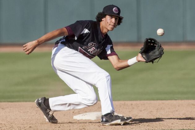 Pirates to Sign Cole Tucker