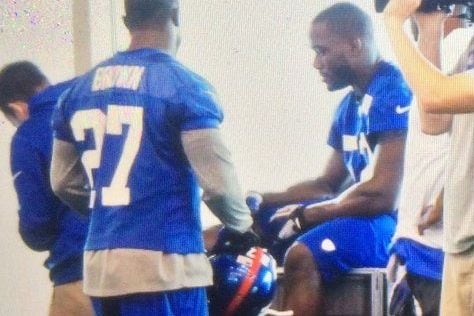 Jon Beason Carted off Field During Giants OTA Practice
