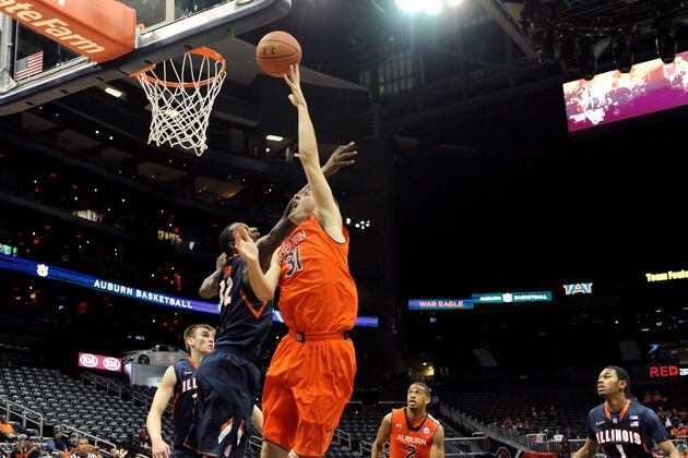 Big Man Reportedly Transferring out of Auburn