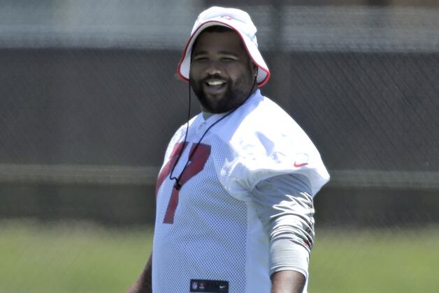 Carl Nicks' Injury Continues to Be a Complete Mystery