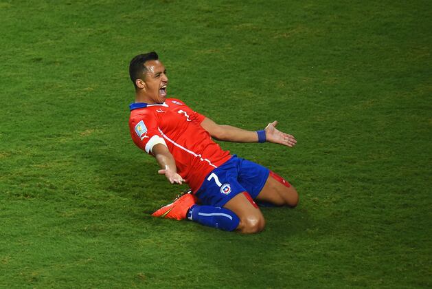 Liverpool Transfer News: Alexis Sanchez and Antonio Candreva Bids Anticipated