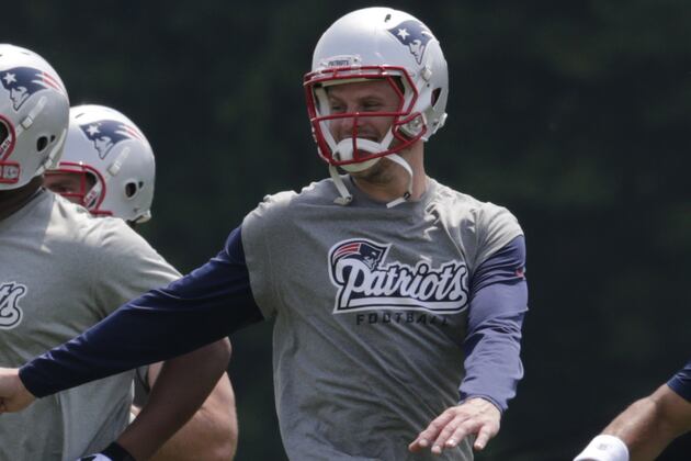 Ryan Mallett Limited, Alfonzo Dennard Absent at Patriots Minicamp