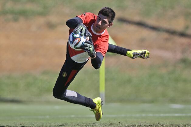 Chelsea Transfer News: Why Thibaut Courtois Should Start for Blues Next Season