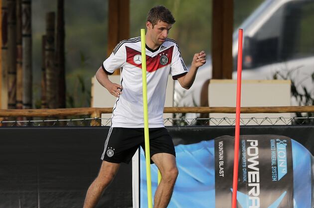 Muller Nails Table of Diners with Wayward Shot During Training