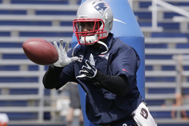 Revis Calls Belichick a 'Player' Coach