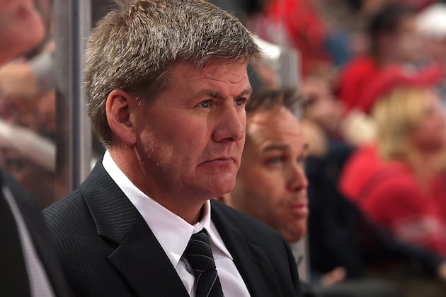 Carolina Hurricanes Hire Bill Peters as Coach