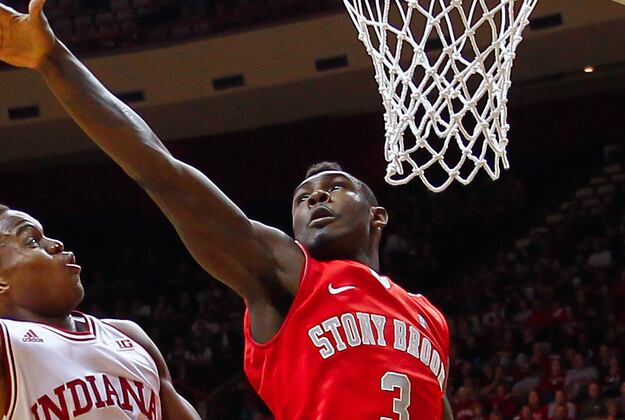 Stony Brook Freshman Guard Ahmad Walker to Transfer